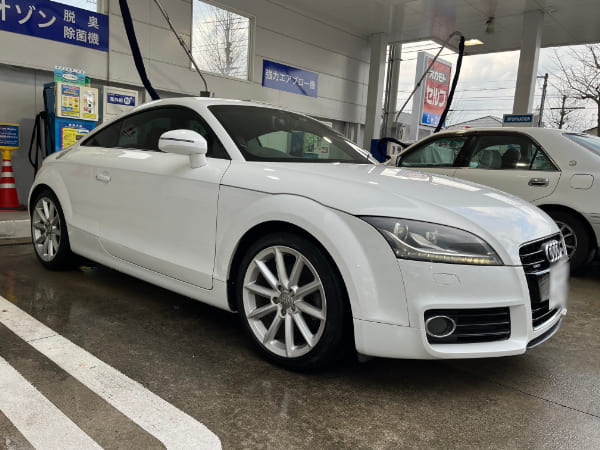 アウディ TT クーペ 2.0 TFSI クワトロ 4WD