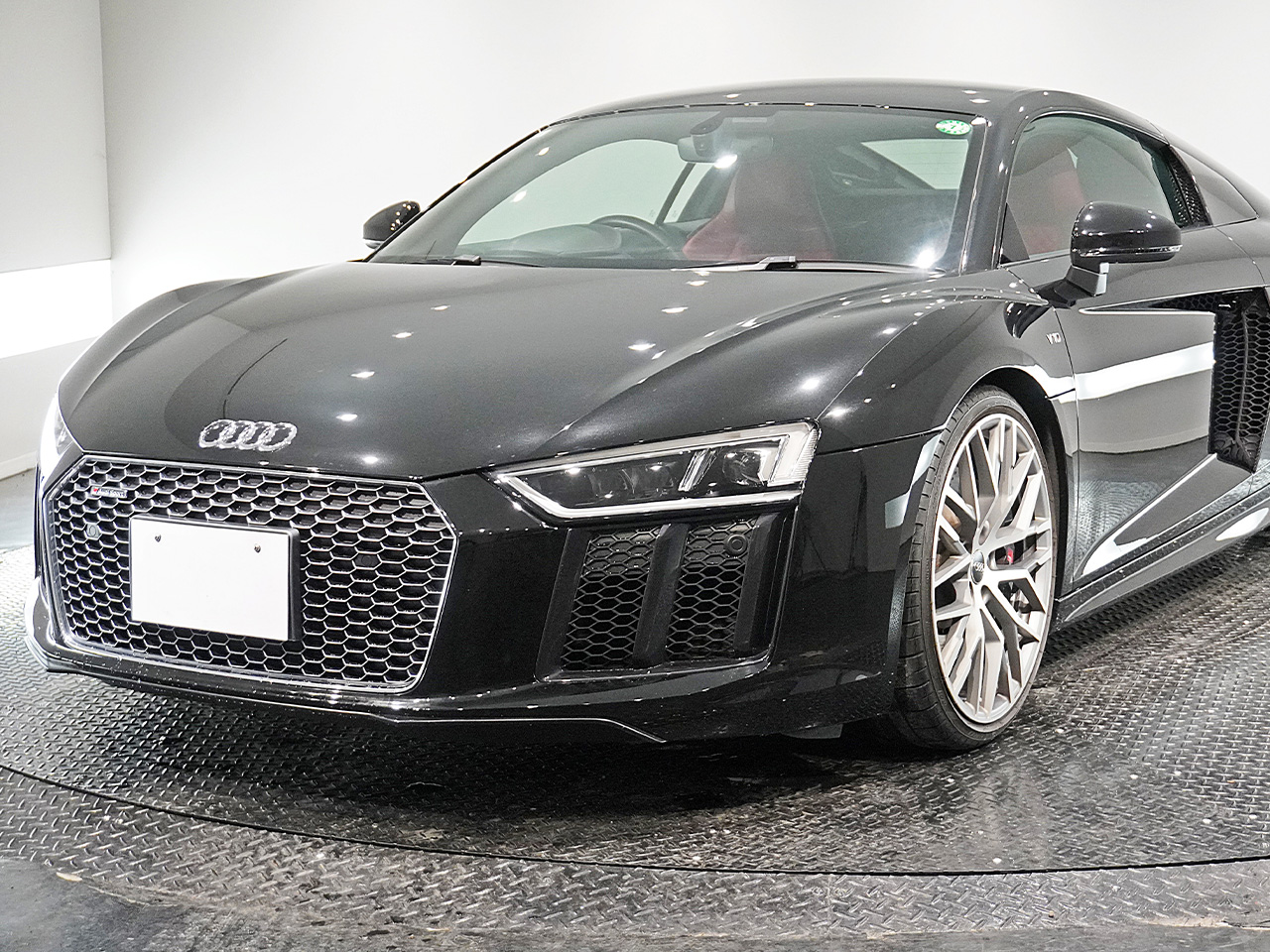 アウディ R8