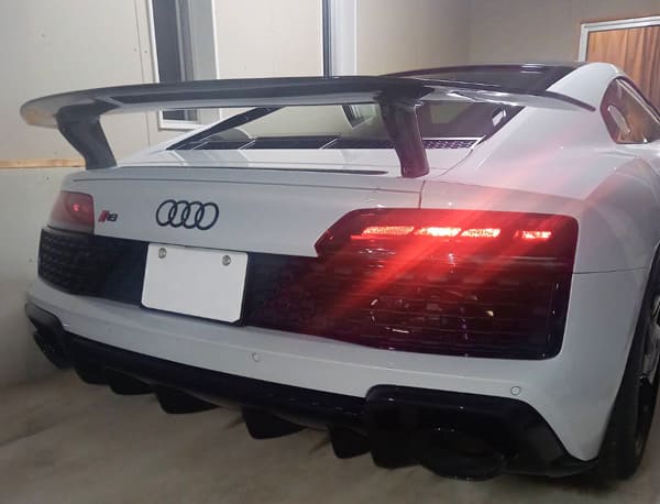 アウディ R8