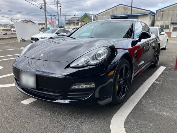 ポルシェ パナメーラ 並行輸入車