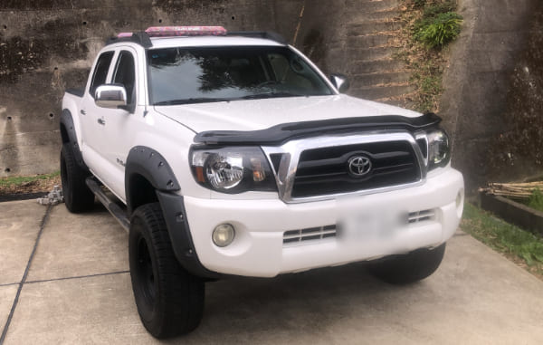 米国トヨタ タコマ プレランナー4.0 4WD