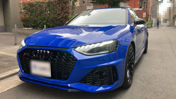 アウディ RS4 AVANT