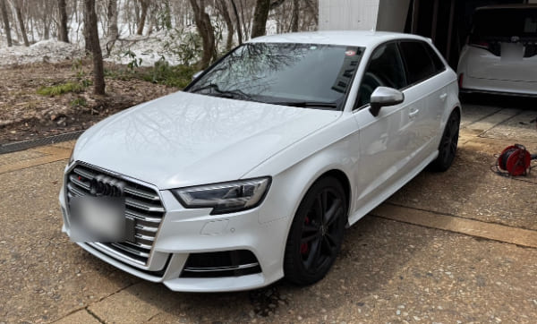 アウディ S3スポーツバック 2.0 4WD