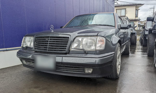 メルセデスベンツ E500