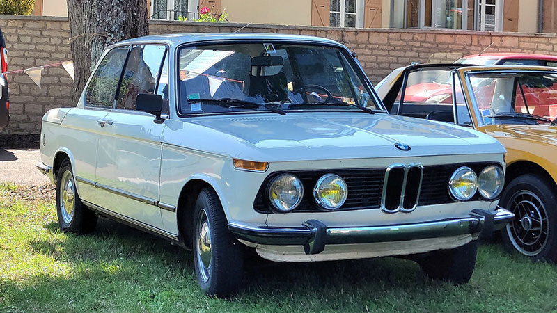 BMW2002