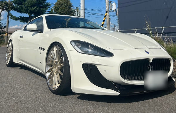 マセラティ グラントゥーリズモ 4.2× 4.7