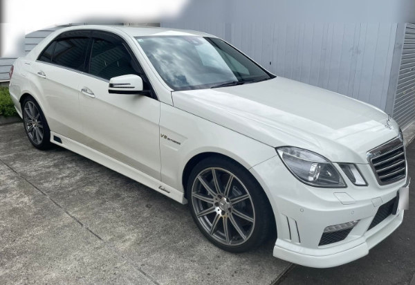 メルセデスAMG Eクラス E63