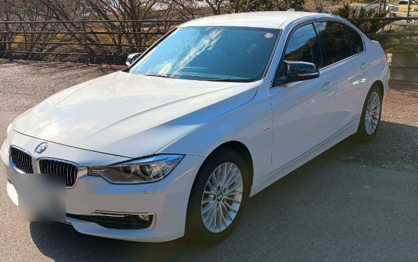 BMW 3シリーズ 320d ラグジュアリー