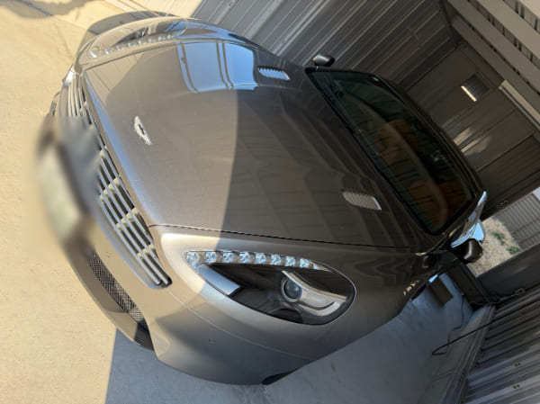 アストンマーティン DB9 GT タッチトロニック2